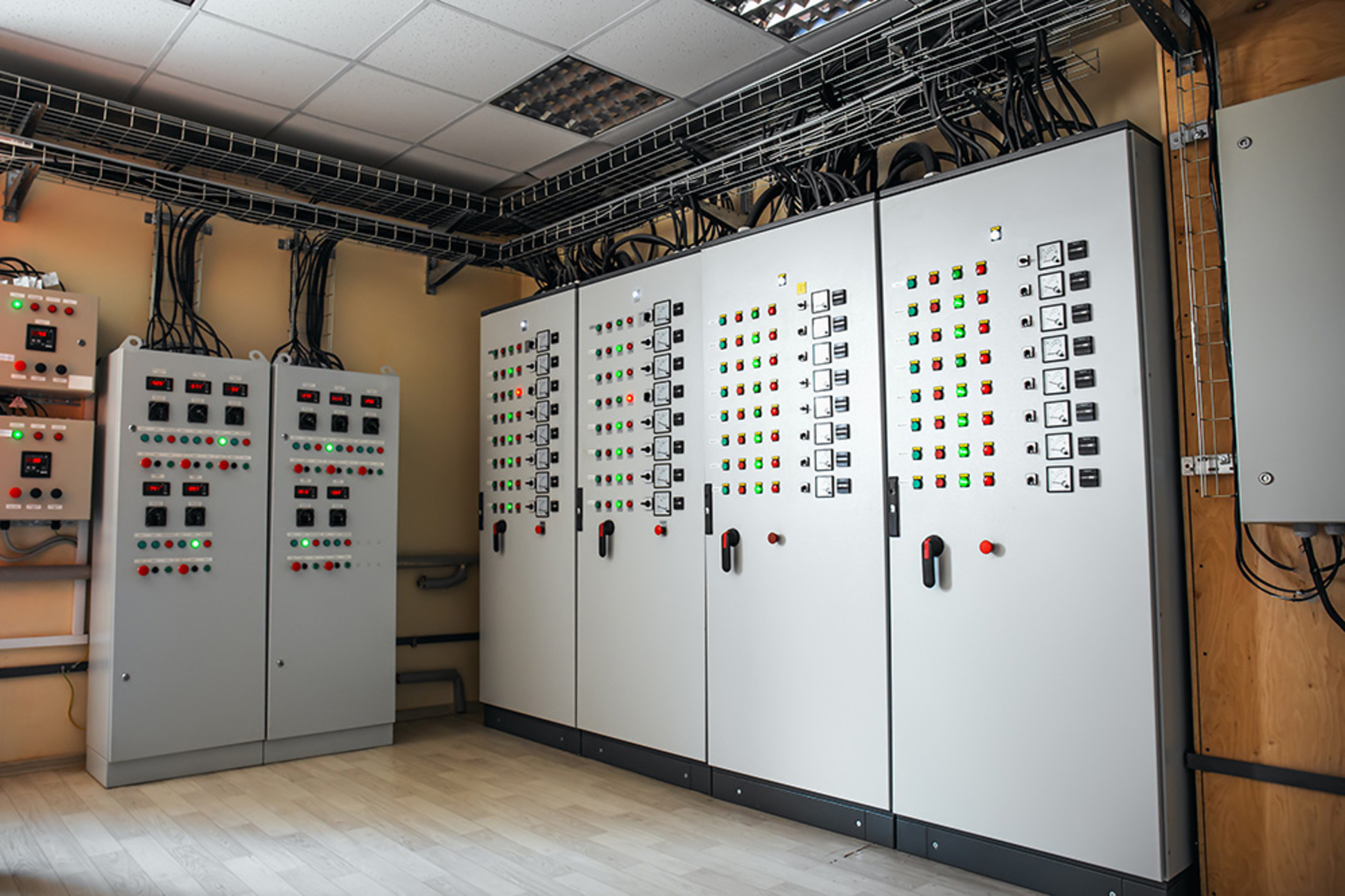 Schalt&shy;anlagen&shy;bau bei Elektro Noßner in Schnaittenbach