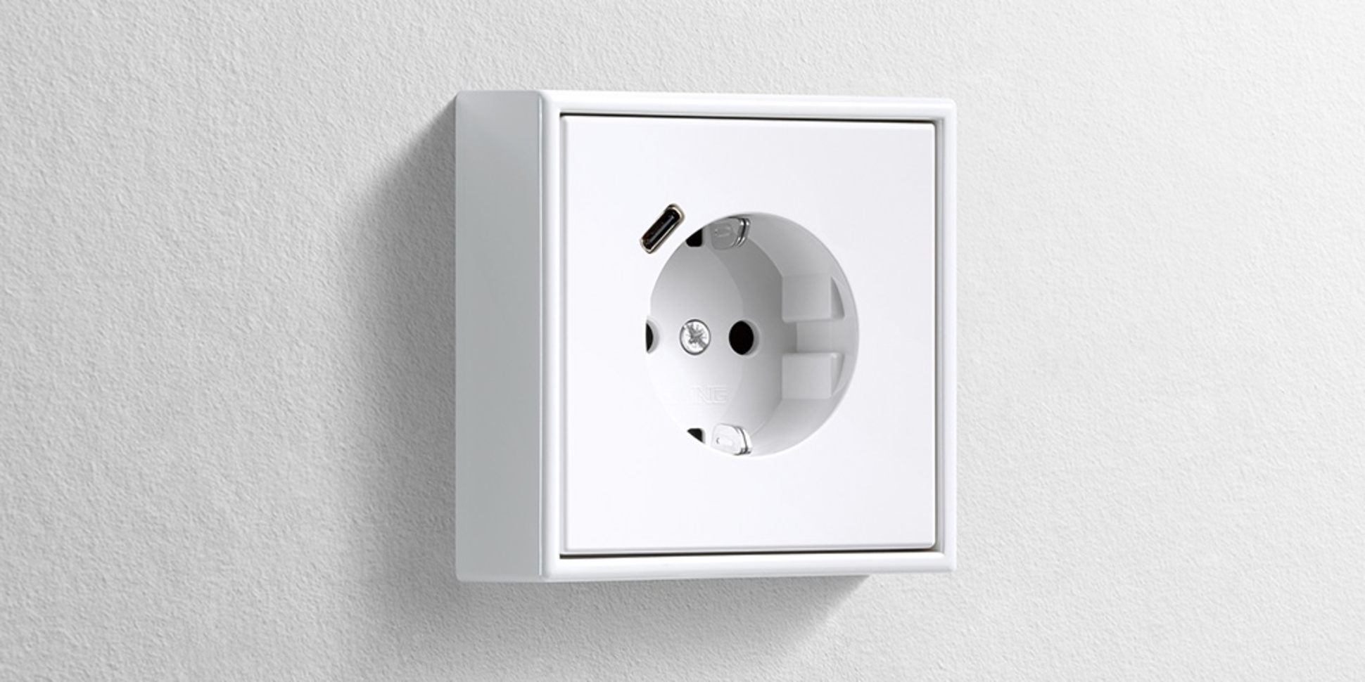 Erweiterter Anschlussraum für die Nachrüstung bei Elektro Noßner in Schnaittenbach